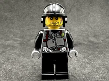 LEGO Dino Attack Digger Minifigure Set 7294 7473