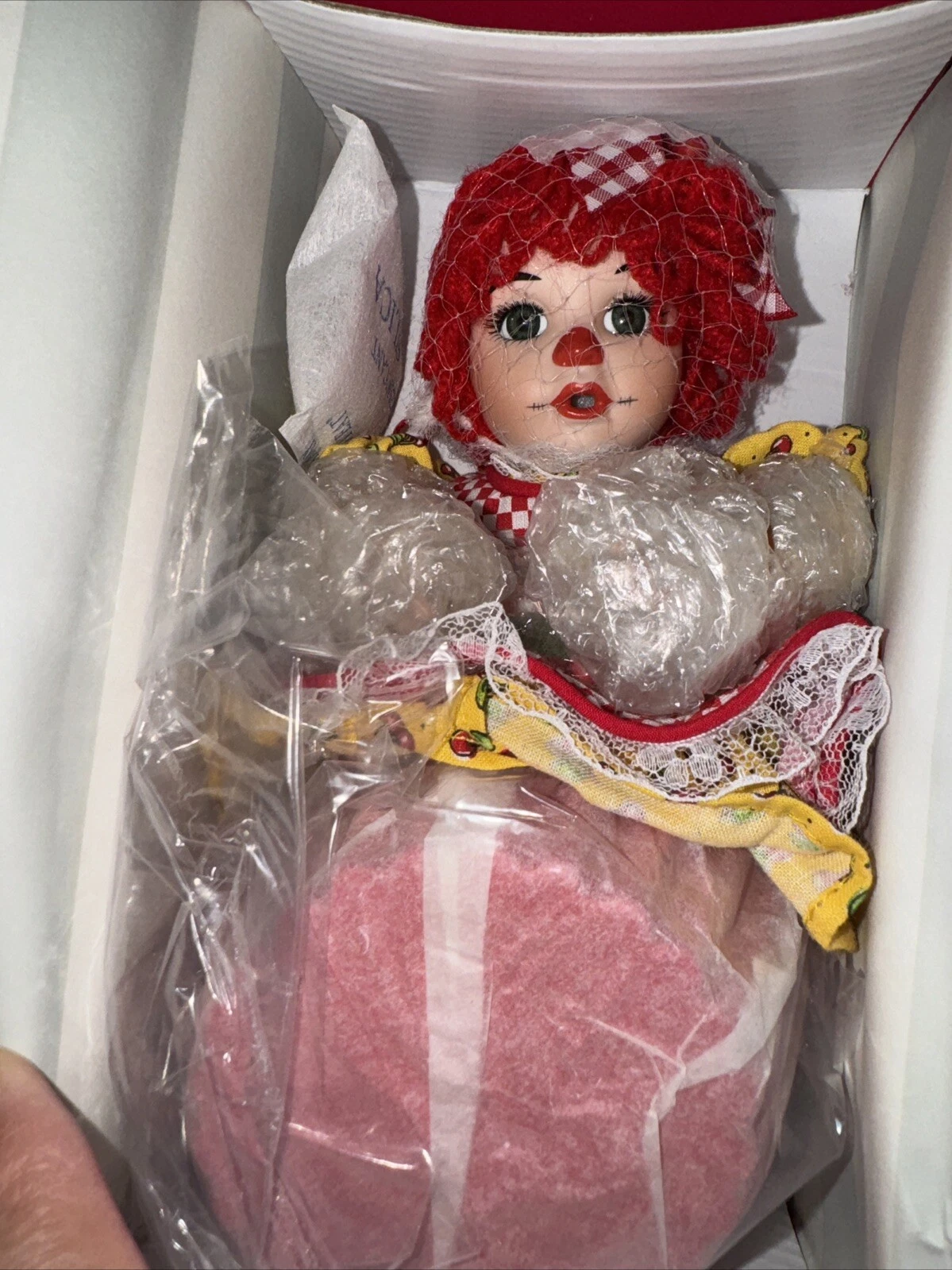 Marie Osmond Rag-A-Muffin Porcelain 'Cherry Muffin' 8" Artist Doll New