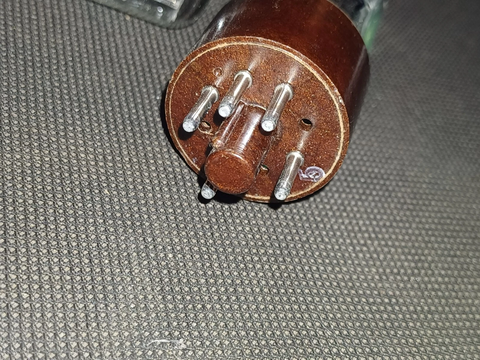 Picture 3 of 4
