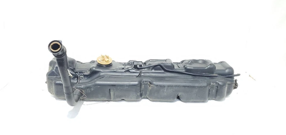 Fuel Tank with Pump Diesel RWD 3.0L OEM 2011 Mercedes Benz Sprinter 2500 - Image 4 of 4