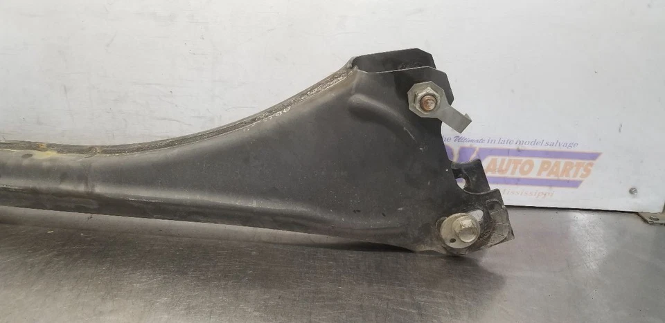 18 DODGE RAM 3500 BRAZO DE CONTROL INFERIOR CONDUCTOR DELANTERO IZQUIERDO Foto 3 de 4