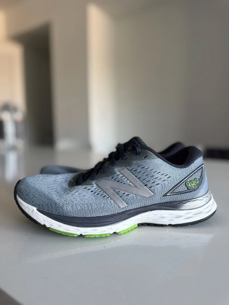 New Balance 880v9 Men\'s Running Shoes Grey/Black/Green M880GB9 Amazon.com: New Balance Running 880V9 Grey : Clothing, Shoes  main image 3