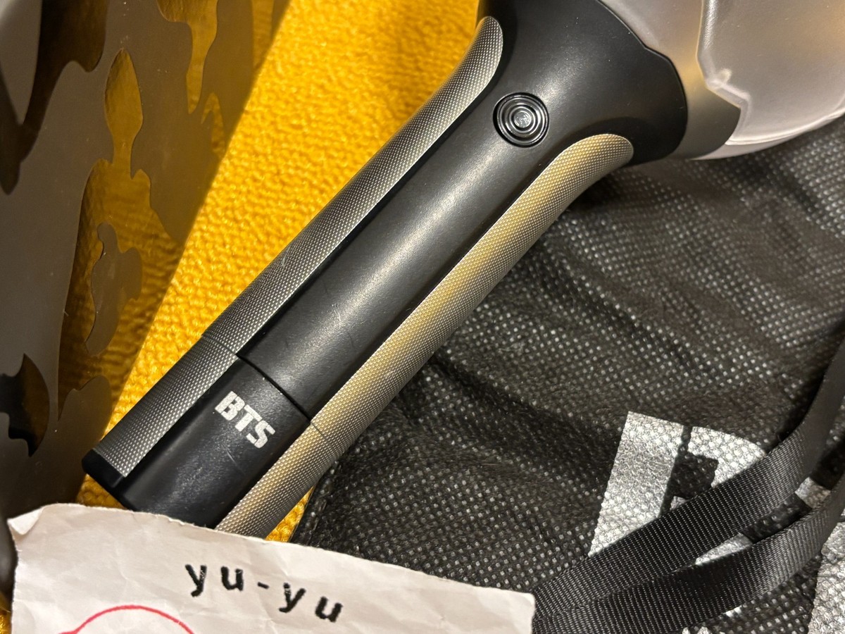 BTS Bangtan Boys Official Light Stick ARMY Bomb Version 2 Black | eBay