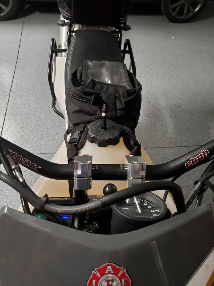 Tusk 通用大条夹和条套件 带 Tusk Chub Big Bar Moto Bend 黑色 — 第 3/4 张图片