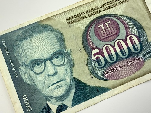 Banconota circolata 5000 dinara Jugoslavia 1992 CC300 - Foto 1 di 10