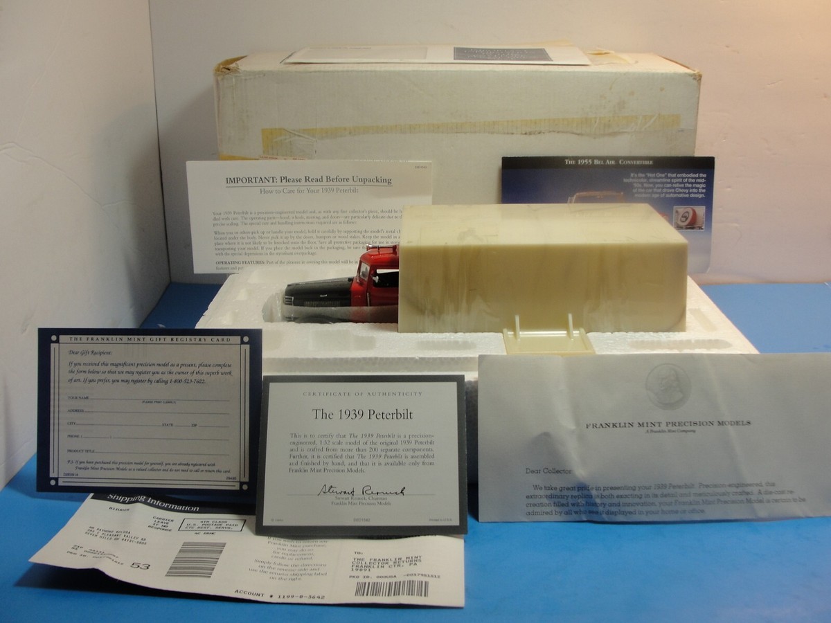 Franklin Mint 1:32 Scale 1939 Peterbilt Stakebed Truck NEW IN BOX