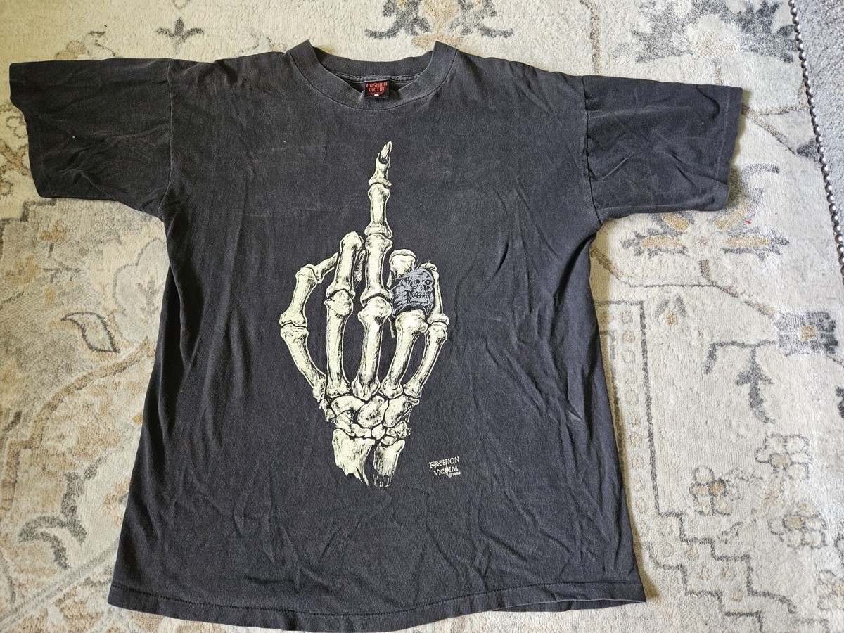 vintage USA製　©️1991 fashion victim Tシャツ Original vintage 1991 Nosferatu Fashion Victim Shirt | WyCo