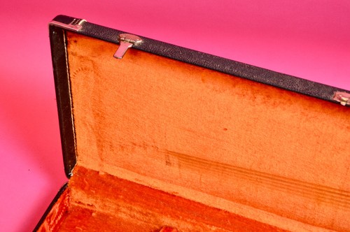 Vintage 1967 - 1972 Fender Stratocaster / Telecaster Hard Case "Tail" Logo Tele - Picture 7 of 14