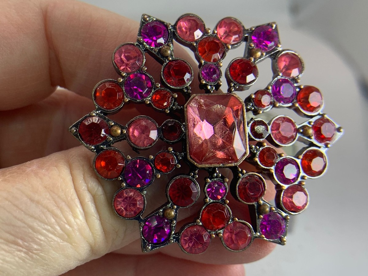 Flower Purple Red Fuchsia Rhinestone LIZ CLAIBORNE Vintage Gold