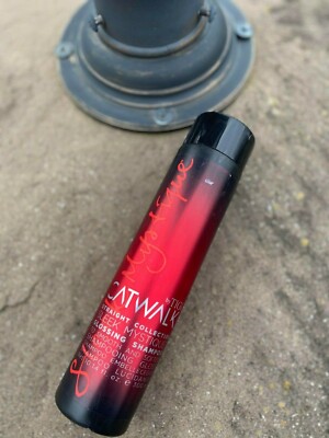 BRAND NEW Tigi Catwalk Straight Mystique Glossing Shampoo Full Haircare Smoothin