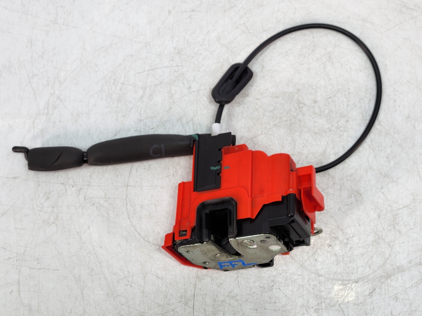 ✅ 11-16 OEM Ferrari FF Front Left Driver Side Door Lock Latch Actuator