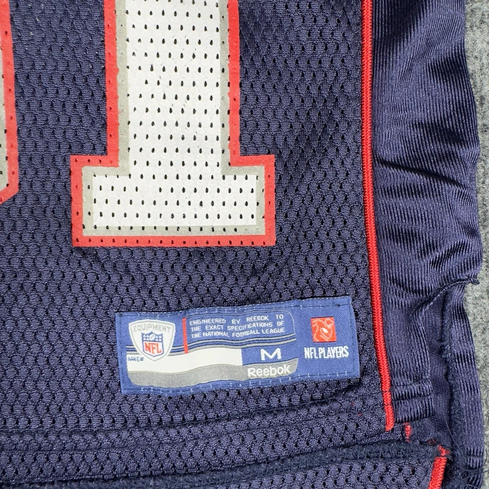 Reebok NFL New England Patriots Randy Moss #81 Jersey Youth Size Medium (5-6) - Image 3 of 4