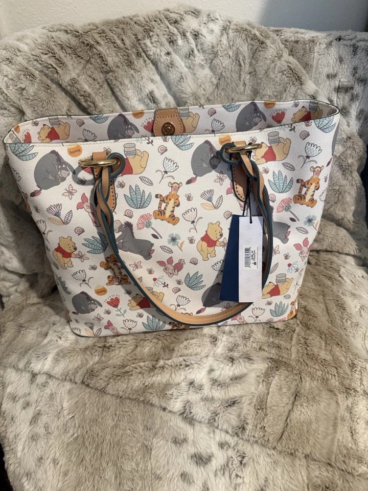 Bolso de Mano Disney Dooney And Bourke Pooh RARO NUEVO CON ETIQUETAS Foto 2 de 4