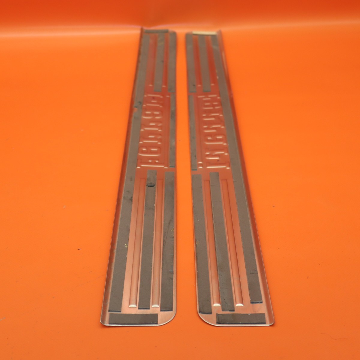 FERRARI F8 DOOR SILL TRIM LEFT RIGHT 2020 2021 2022 2023 OEM