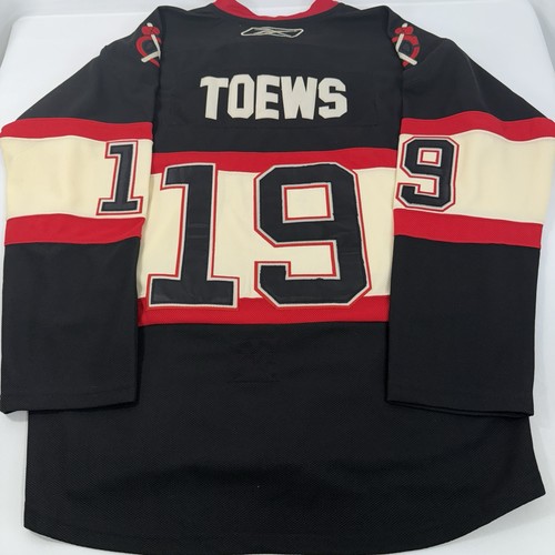 Chicago Blackhawks NHL Jonathan Toews #19 Winter Classic Jersey 2009 Reebok 50 - Picture 7 of 10
