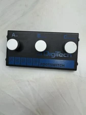 DigiTech FS300 3-Button Multi-Function Footswitch