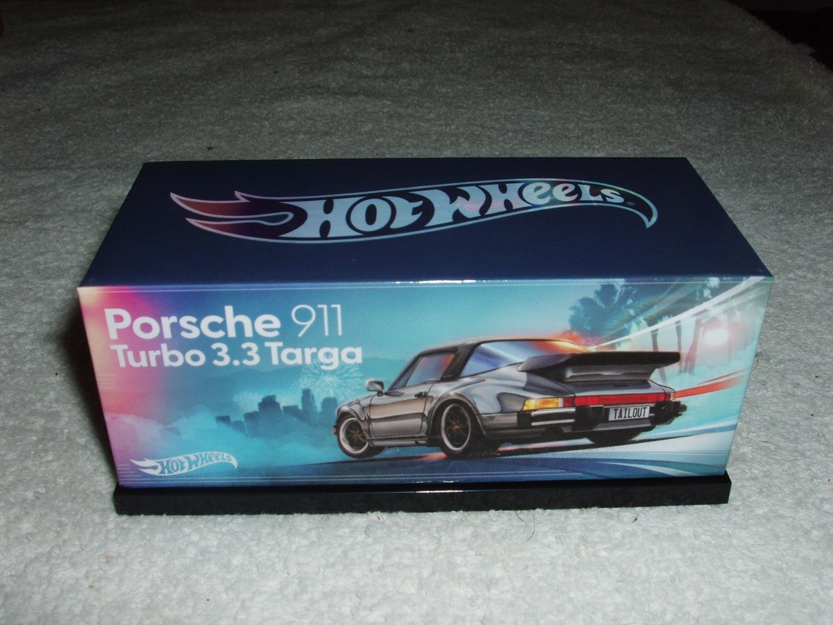 Hot Wheels Porsche 911 Turbo 3.3 ×2 Hot Wheels Porsche 911 Turbo 3.3 Targa RLC Chase Limited Edition