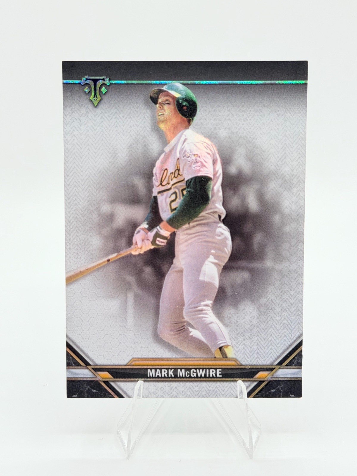 2021 Topps Triple Threads #25 Mark Mcgwire Baseball Card