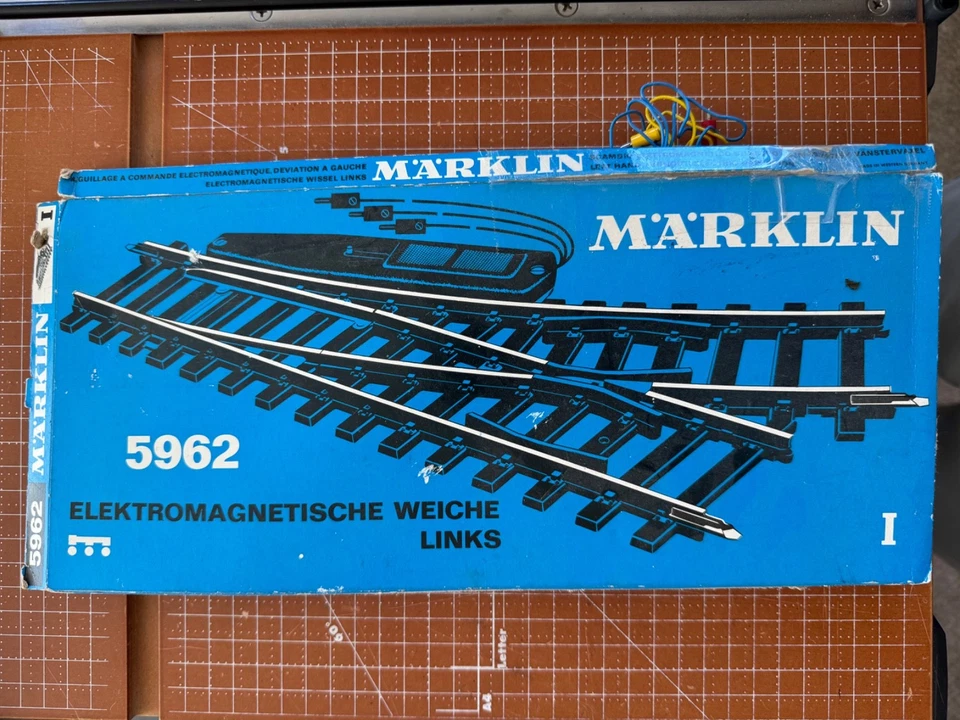 Märklin Gauge 1 5962 Electromagnetic Points E Soft Left Switch Turnout READ - Image 3 of 4