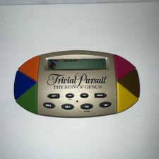 Trivial Pursuit The Best of Genus Electronic Handheld Portable Game 1998 Tested