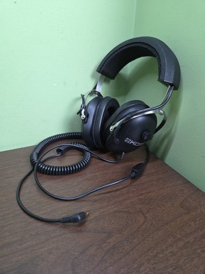 koss around-ear Noise isolating headphones- black