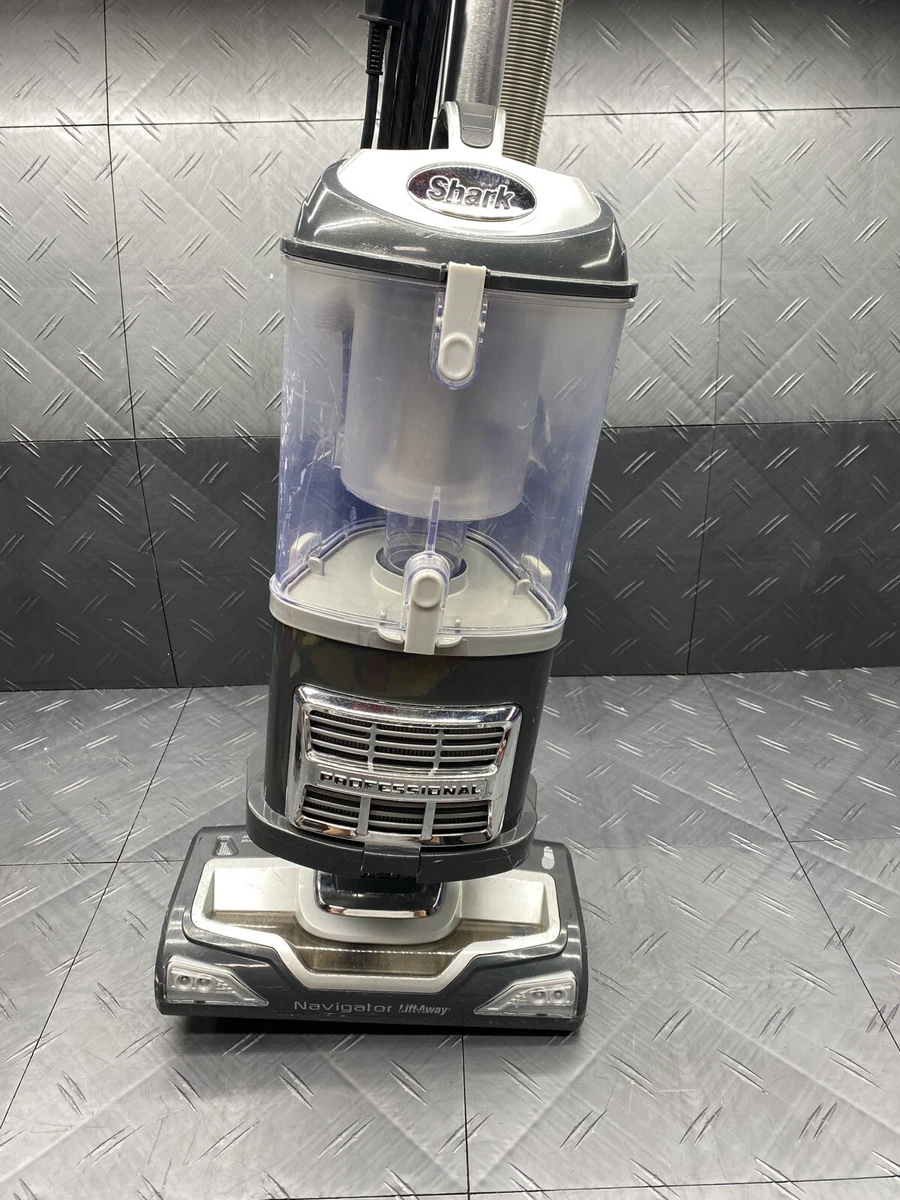 Shark Navigator Lift-Away Professional Upright Vacuum UV540 Tested