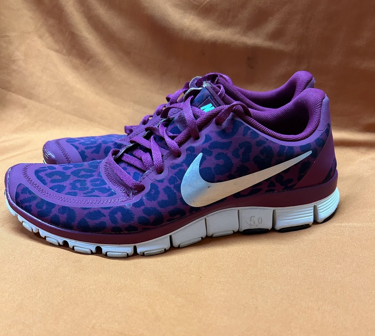 womens nike cheetah sneakers