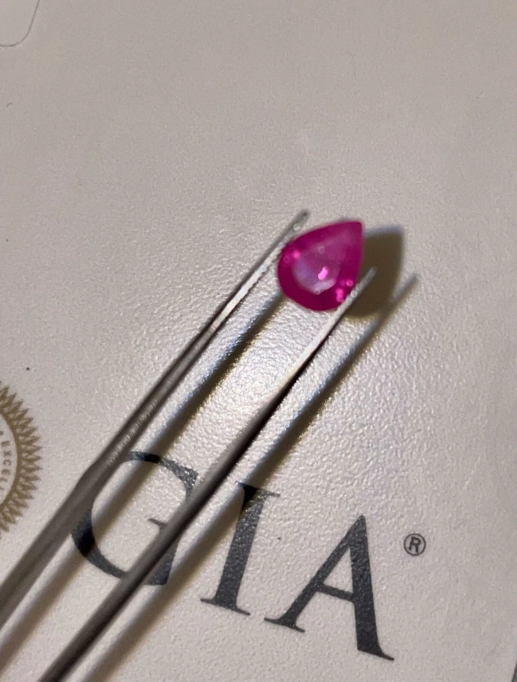 GIA Certified 1.94Ct Natural Pink Sapphire from East Africa - Image 3 of 4