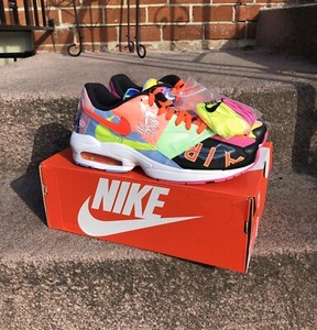 air max2 light qs
