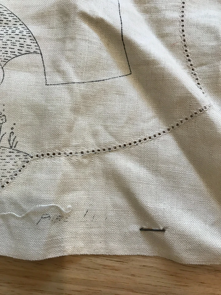 Vintage unused pure linen ecru stamped doilie flowers floral hollyhock 40 x 30.5 - Image 3 of 4