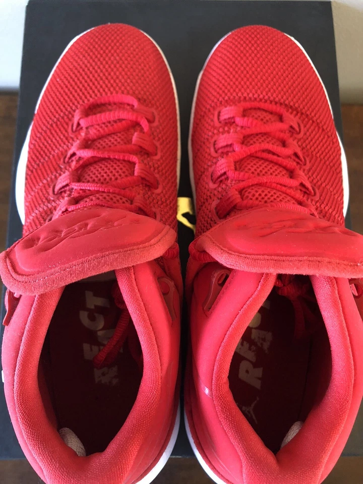 Air Jordan Super.Fly 2017 TB University красно-белый размер 10,5 идеальное состояние товара!!! - Изображение 4 из 4