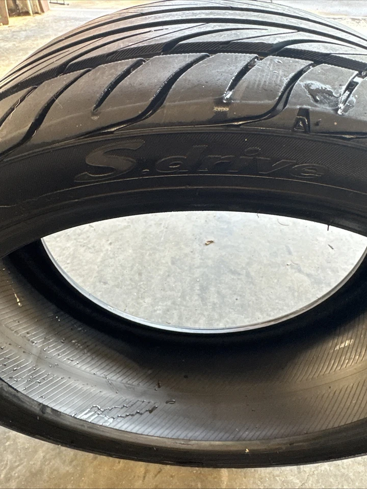 横滨 S.Drive 235/35 R19 91Y 性能 — 第 4/4 张图片