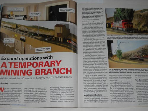 Model Railroader Magazine Vol 78 No 9 September 2011 Train Room 2-Kit Roundhouse - Picture 8 of 12