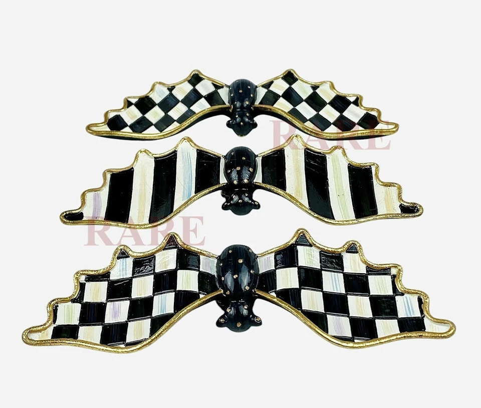 MacKenzie-Childs Courtly Check & Stripe Pequeño Pared Murciélagos Juego de 3 Nuevos Sin Caja Foto 2 de 4