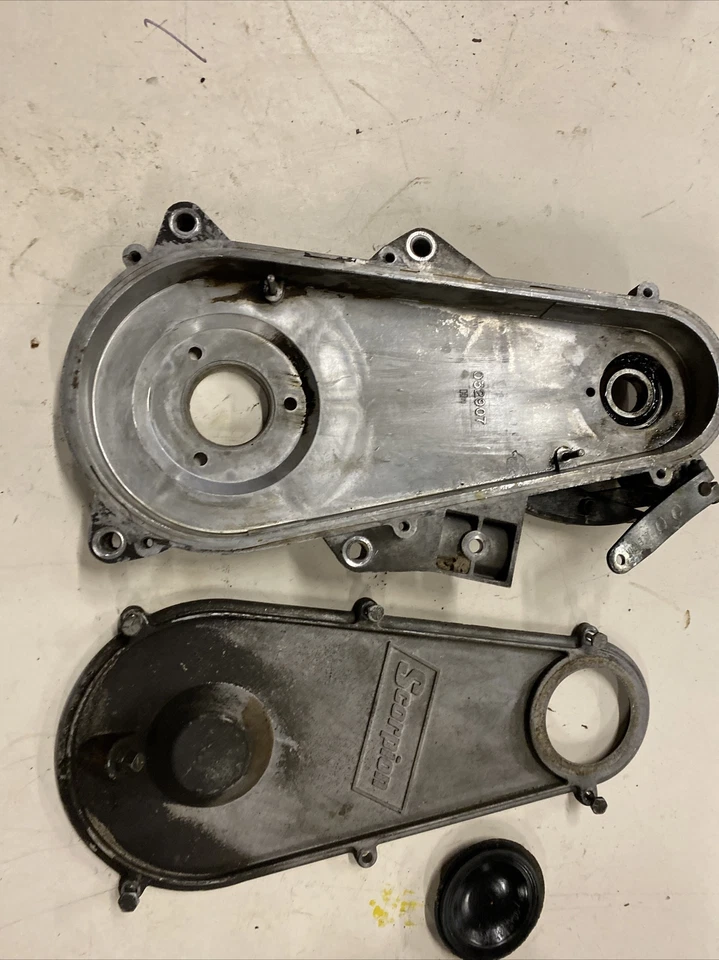 1974 Vintage Scorpion Snowmobile Super Stinger Chain case chaincase - Image 3 of 4