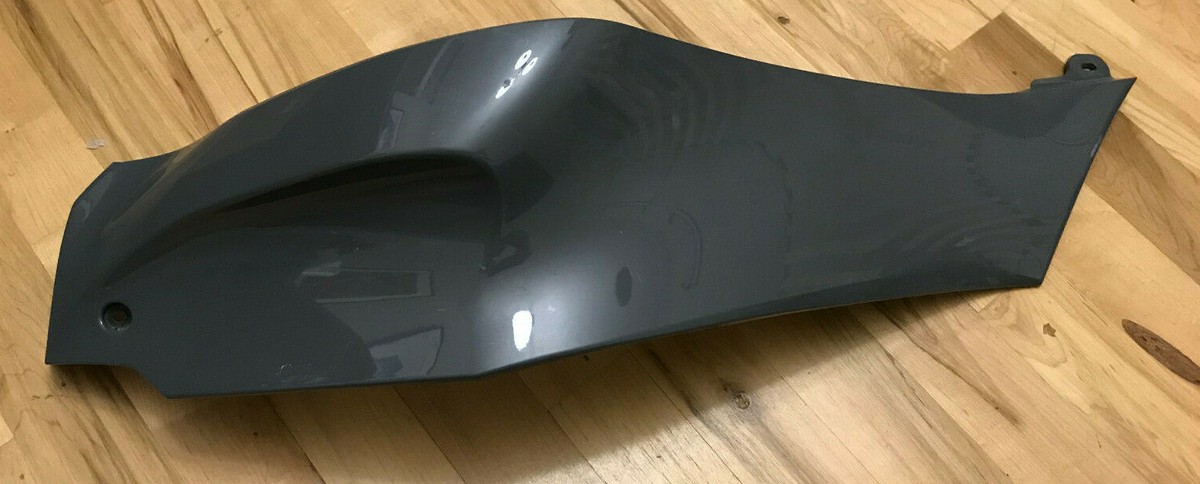 Kawasaki ZX10R Tank Shroud L/H OEM New Take Off Part 2019 P/N