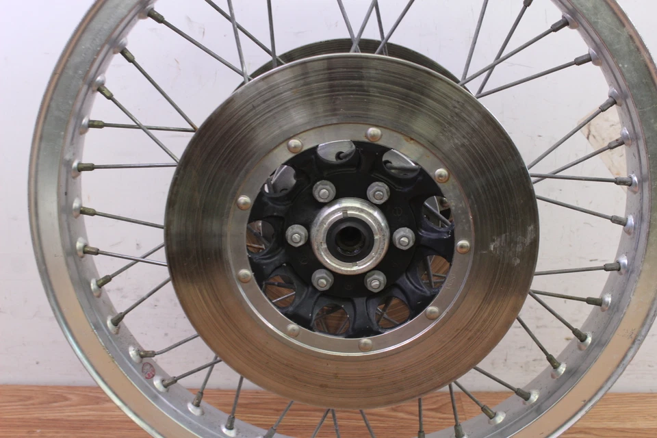 1977 HONDA GL1000 передний обод колеса ступица в сборе с тормозным диском / ротором - Изображение 2 из 4