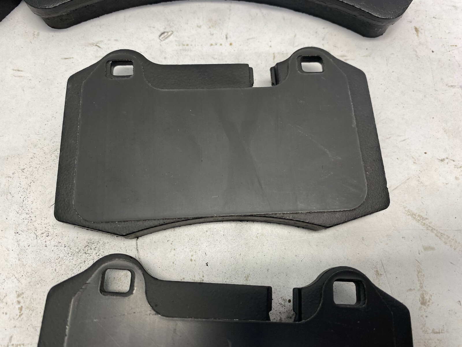 2010-2017 Maserati GranTurismo Quattroporte Front And Rear Brake Pad Set Used