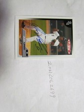 2005 Topps Total Juan Uribe Signed Baseball Card 
