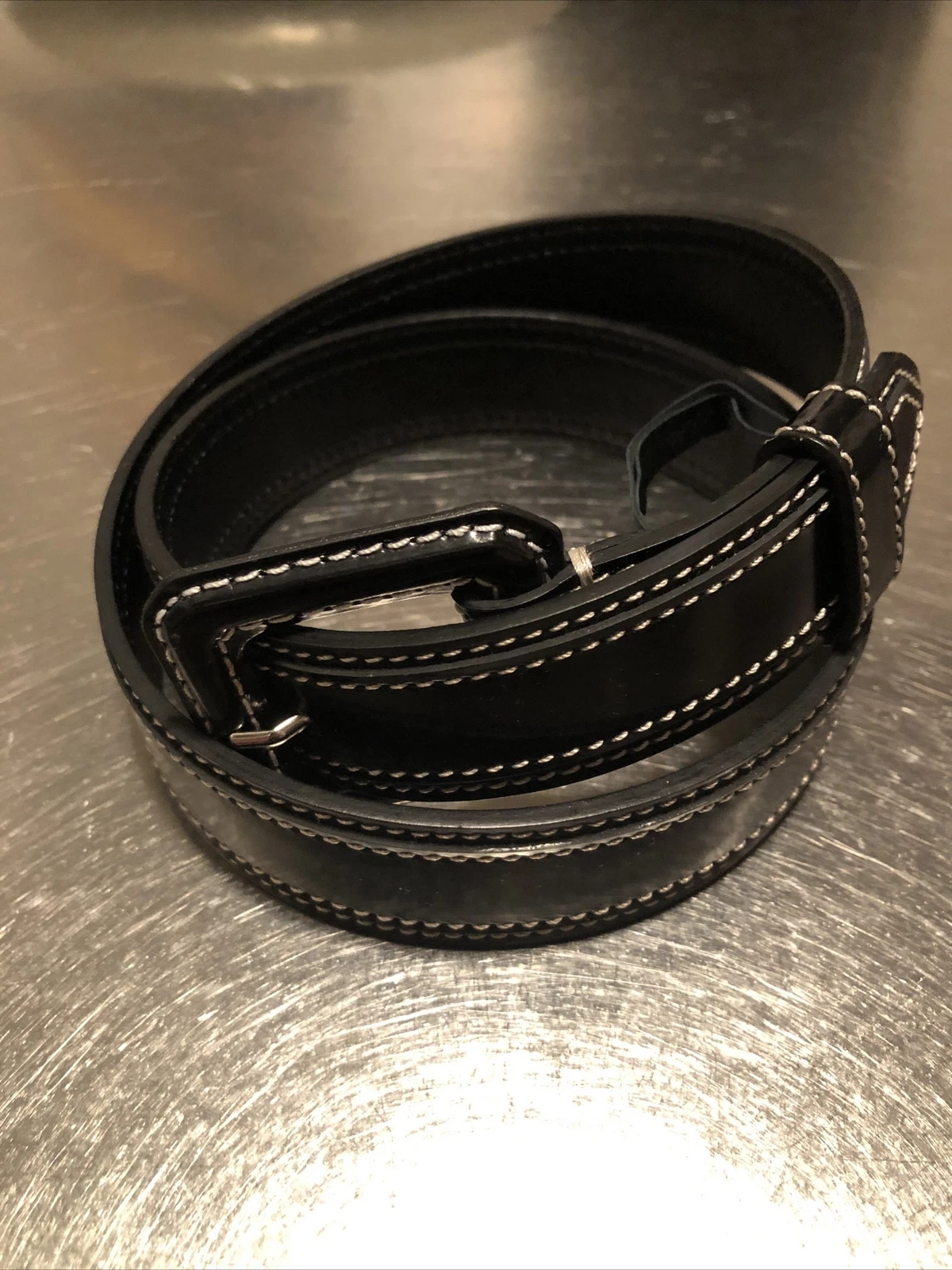CHRISTIAN DIOR BLACK PATENT LEATHER BELT WITH WHITE STITCHING