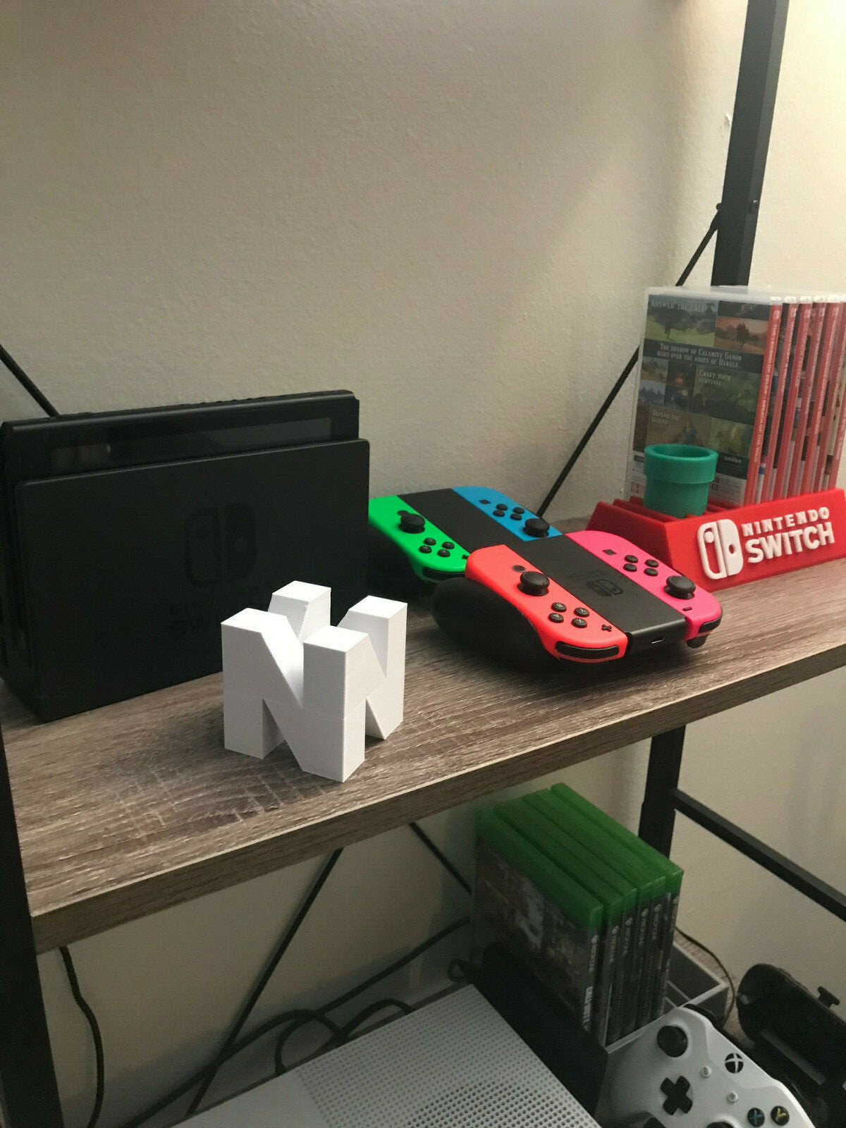 Picture 2 of 4