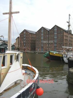 FOTO DOPPEL REYNOLDS LAGER GLOUCESTER DOCKS MIT REBENLAGER ZUM L