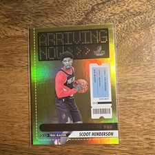 2023-24 Hoops Scoot Henderson #4 Arriving Now Gold Foil Portland Trailblazers