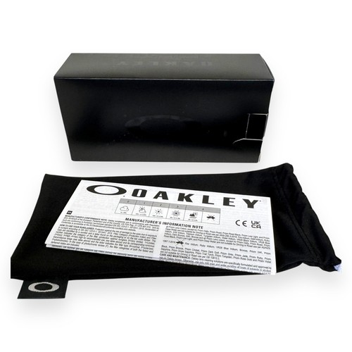 Oakley Youth Fit Sunglasses OJ9013-0362 Capacitor White Prizm Field Kids Size - Picture 9 of 9
