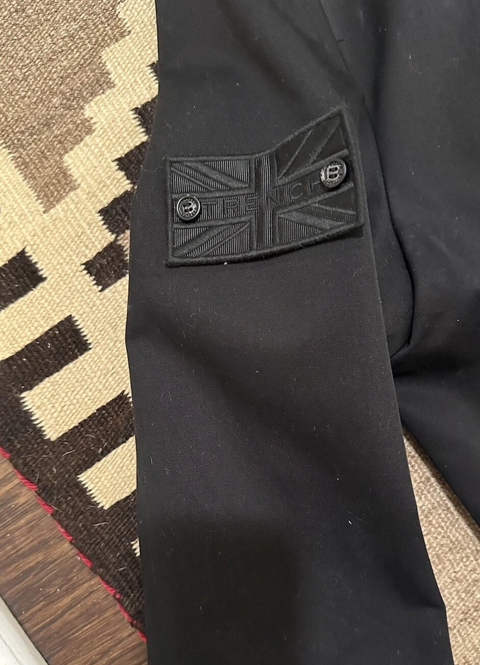 Chaqueta Trench London Bond Harrington negra Foto 2 de 4