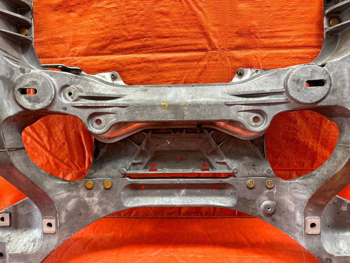 09-13 INFINITI G37 - FRONT SUBFRAME CROSSMEMBER K FRAME ENGINE