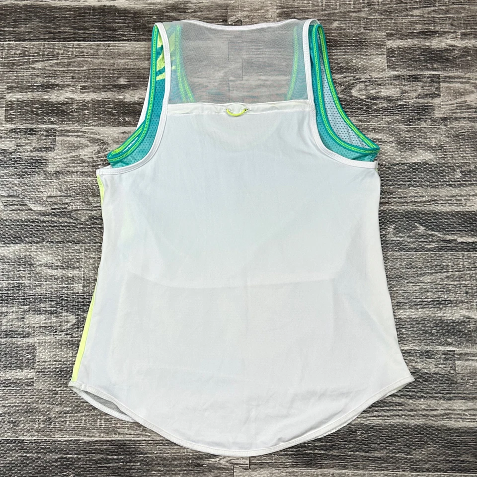 Camiseta sin mangas Lucky in Love para mujer PEQUEÑA Haviana de malla con capas de golf tenis Foto 4 de 4