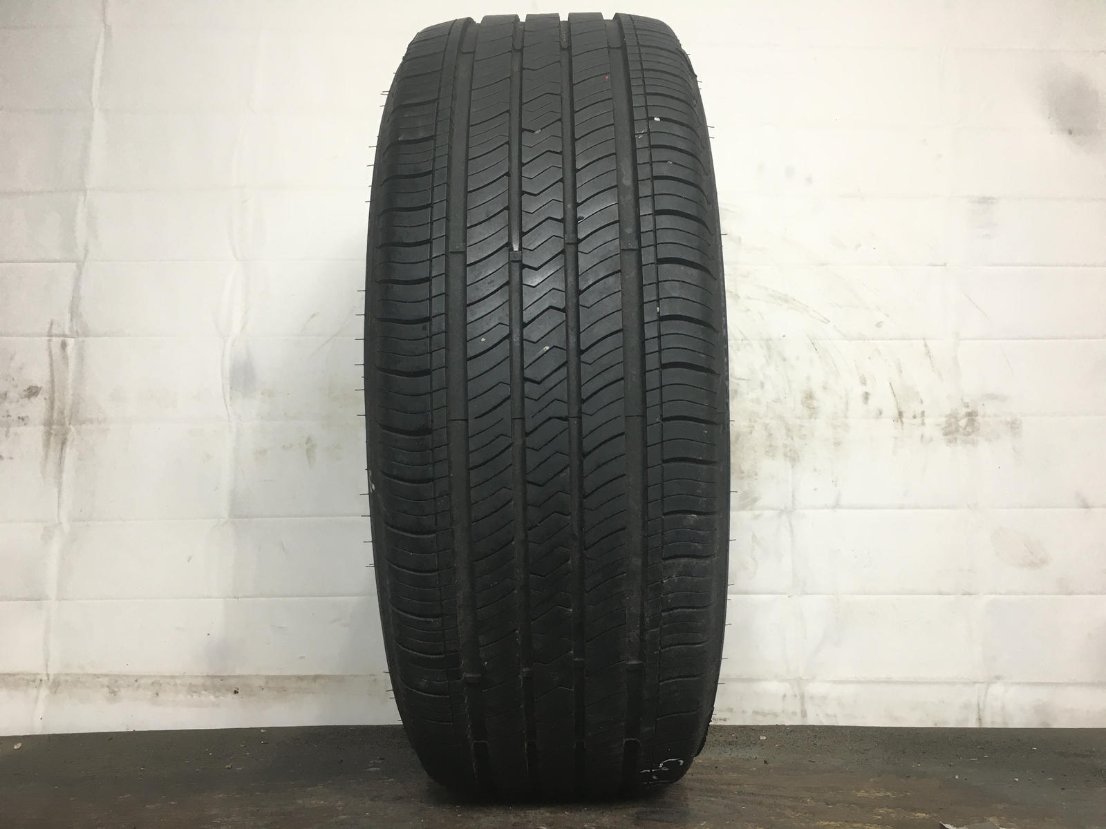 [1] Cooper Adventurer All Season P245/50R20 245 50 20 Tire 9.010.0/32