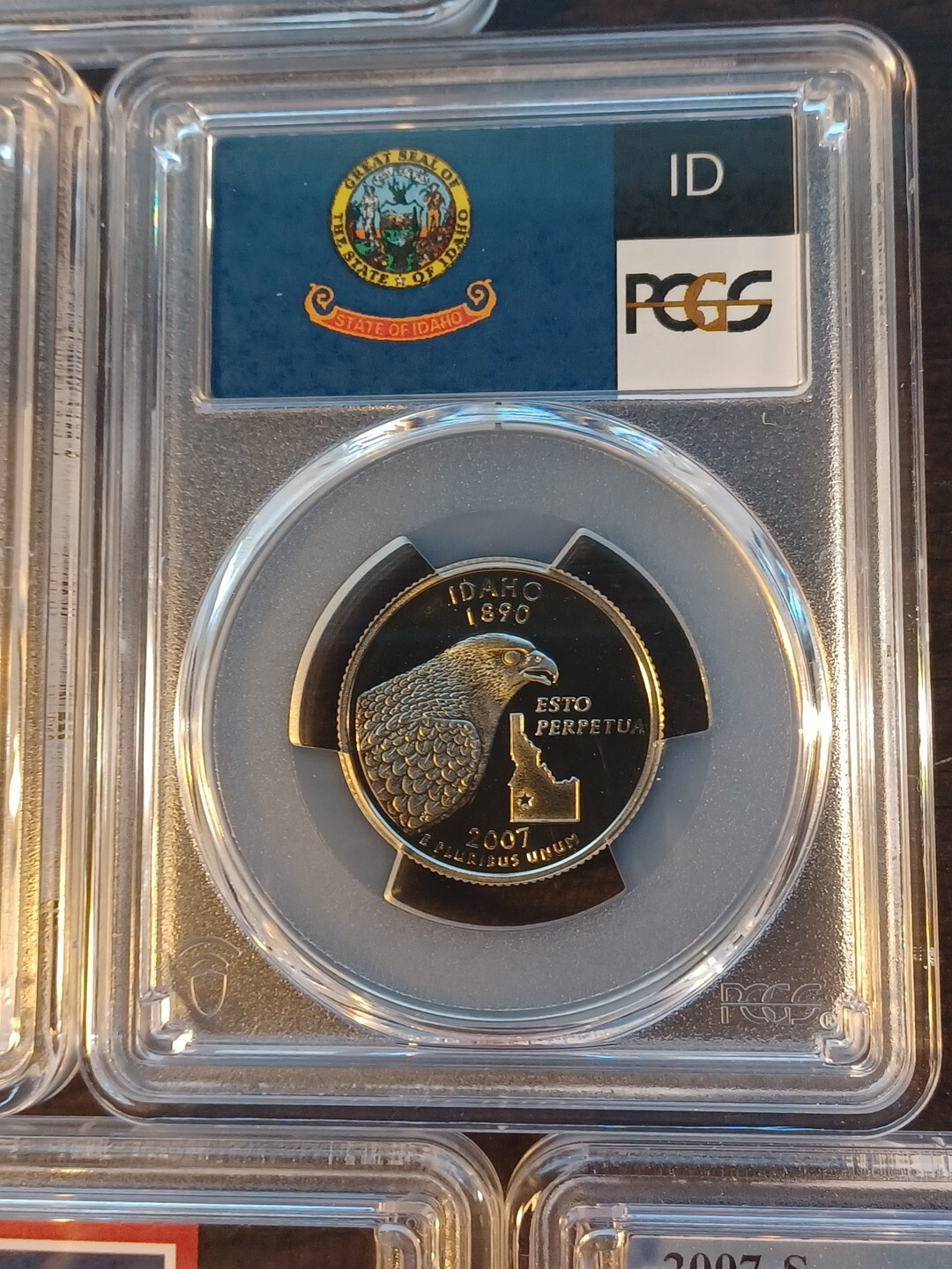 Picture 4 of 24