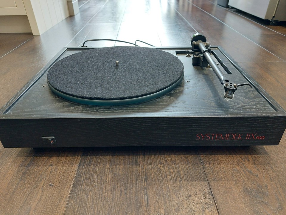 Systemdek IIX 900 Glass Platter Belt-Drive Turntable | eBay UK